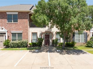428 Forest Dr, College Station, TX 77840