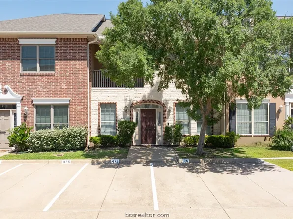 428 Forest Dr, College Station, TX 77840
