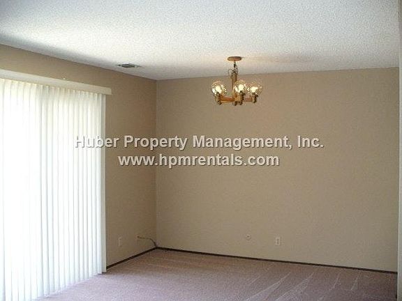 5th image of 753 Mikkelsen Dr