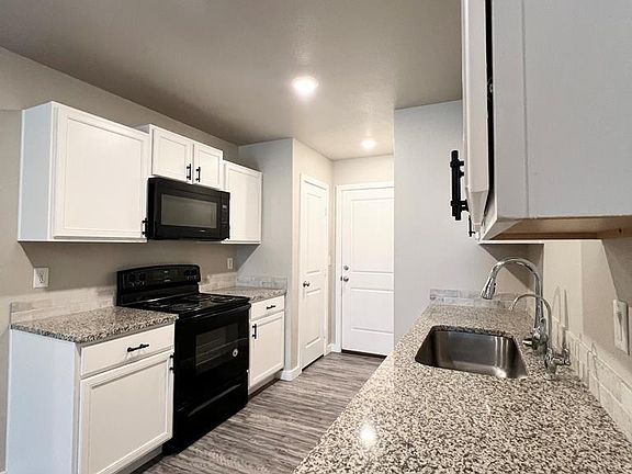 5th image of 2515 Wyatt Way