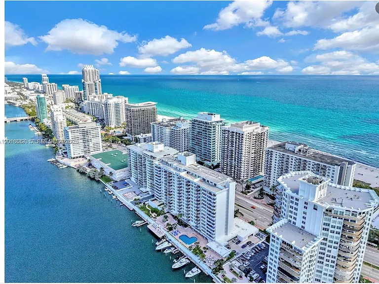 5700 Collins Ave #3H — Photo 1