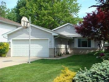 1st image of 4883 Donald Ave