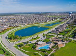 1304 Rosebush Rd, Aubrey, TX 76227