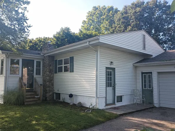 204 W Fauble St, Durand, MI 48429
