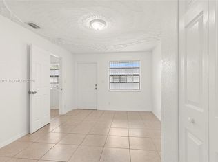 4120 SW 19th St APT 1, West Park, FL 33023