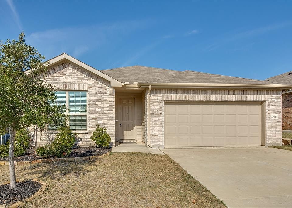 1st image of 5705 Del Rey Dr