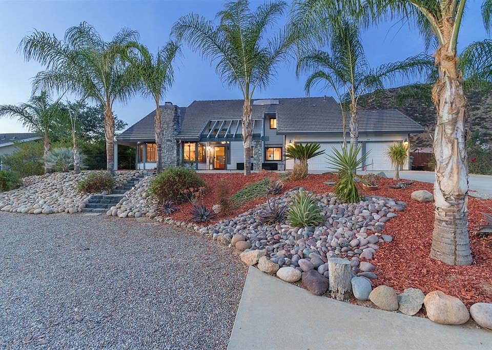 1st image of 26160 Bellemore Drive
