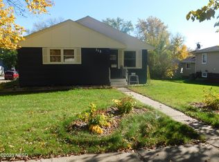 315 N Dakota St, Clark, SD 57225