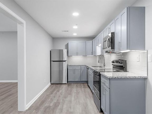 4th image of 5399 Northland Dr NE #101