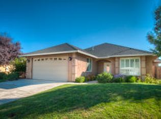 4837 Lofty Oak Dr, Redding, CA 96002