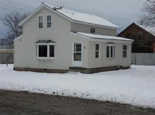 105 W Southeastern St, Galien, MI 49113