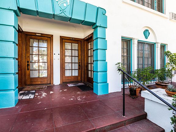 2nd image of 620 E California Blvd APT A