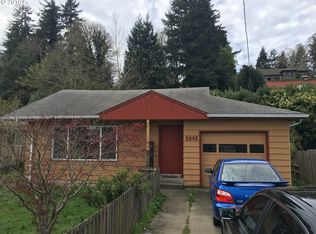 2045 N 8th St, Coos Bay, OR 97420