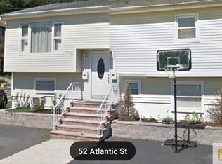 52 Atlantic St, Atlantic Highlands, NJ 07732