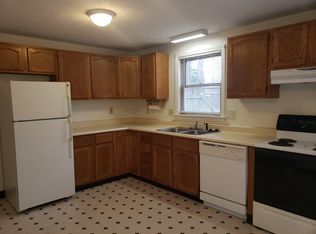 20 Garfield St APT 2, Saco, ME 04072