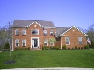 1882 Ivy Wood Ct, Pataskala, OH 43062