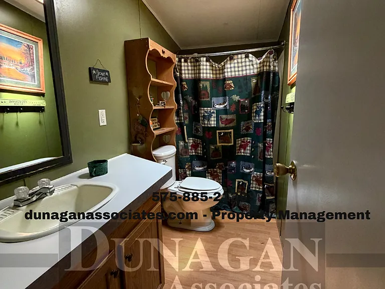 301 E Rose St — Photo 5