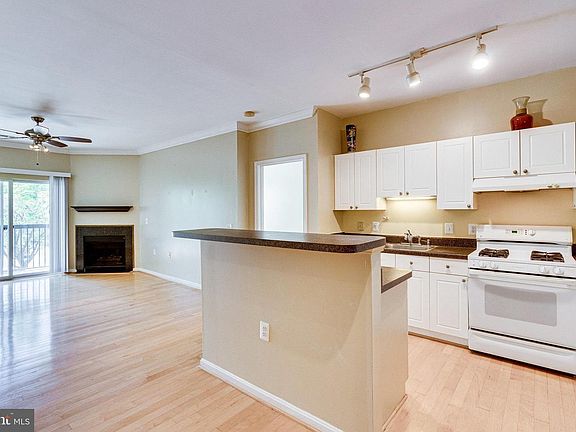 4th image of 3851 Aristotle Ct APT 315