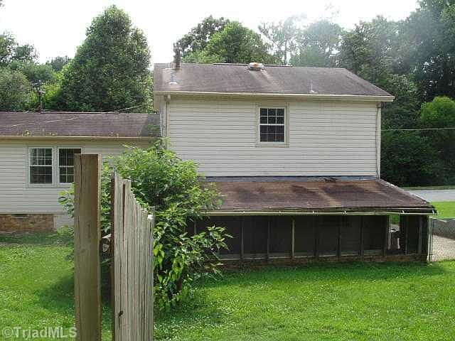 2nd image of 2419 Kersey St