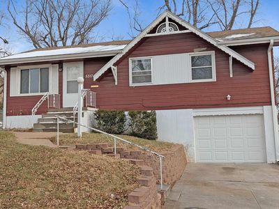 5317 N 64th St, Omaha, NE, 68104