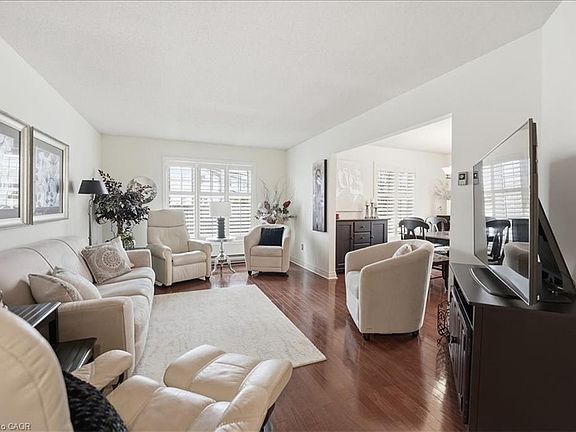 4th image of 433 Linwell Rd #104