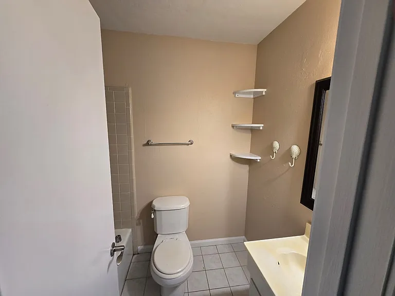 34 Pembrook Cir — Photo 12