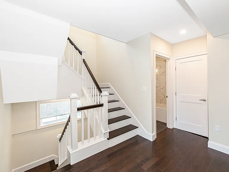 120 Jerome St — Photo 14