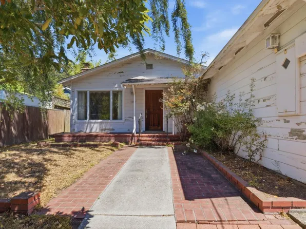 1527 Madeira Dr, Pacifica, CA 94044