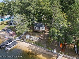 646 Forest Blvd, Lake, MI 48632