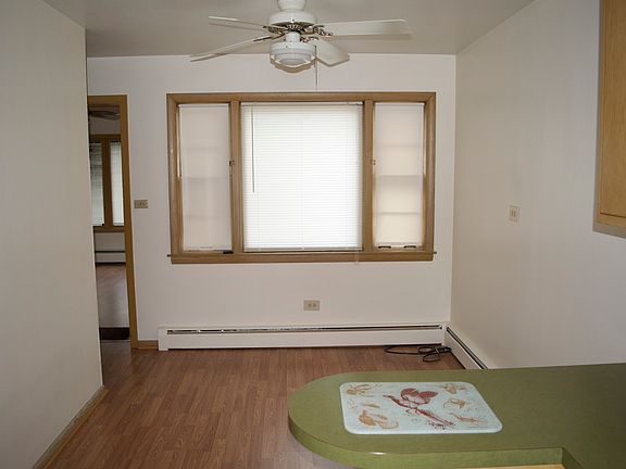 4th image of 4935 N Newland Ave