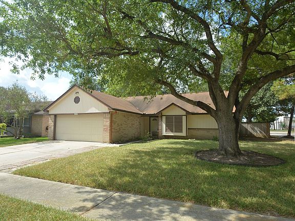 5th image of 19331 Nasworthy Dr