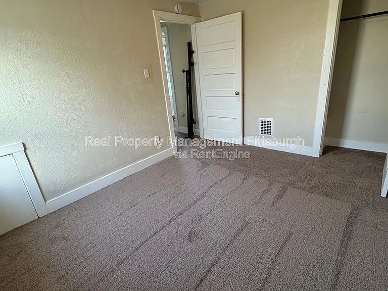 601 Farnsworth Ave — Photo 12