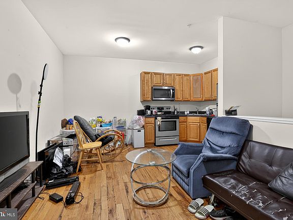 4th image of 4011 Baring St APT 1