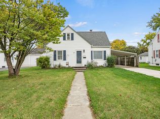 1220 Roosevelt Dr, Noblesville, IN 46060