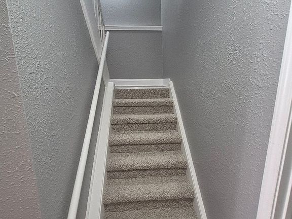 5th image of 3926 S Redwood Dr #Townhouse 3921