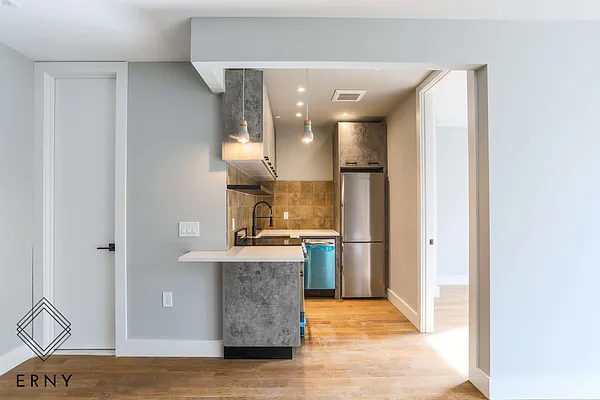 Rented by ERNY LLC | media 20