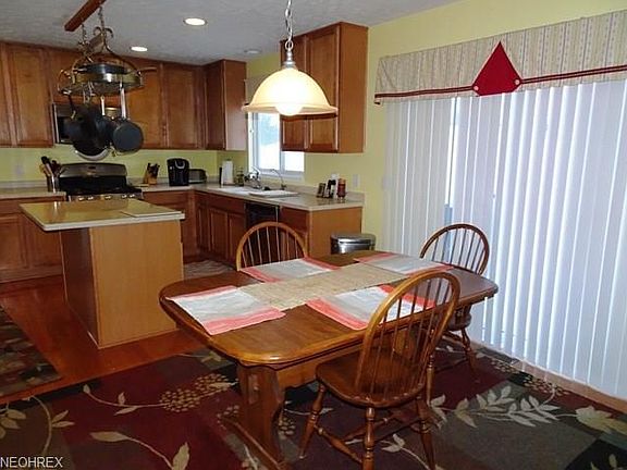 5th image of 4852 Concord Dr