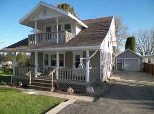 7749 Martinsville Rd, Cross Plains, WI 53528