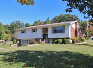397 Sunset Dr, Bronston, KY 42518