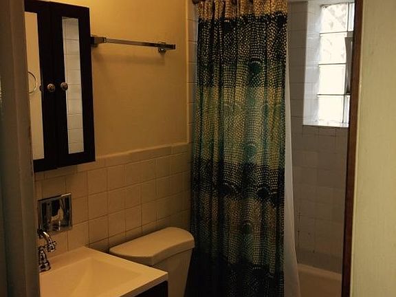 2nd image of 1114 Hannah Ave #G