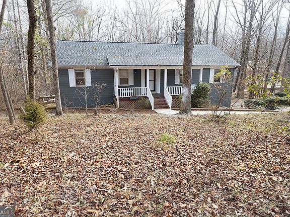 3rd image of 120 Deer Ridge Trl