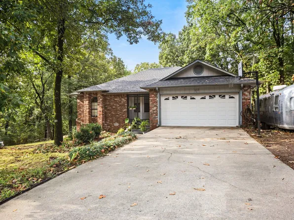 117 N Summit Dr, Cabot, AR 72023