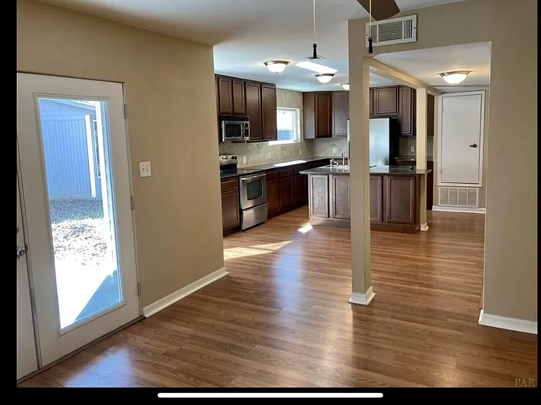 3102 Las Brisas Dr — Photo 15