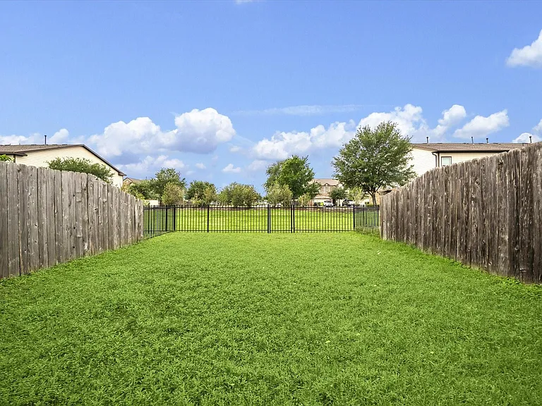 3404 Orchard Bridge Ln — Photo 19
