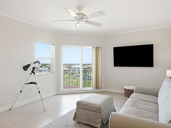 5th image of 4516 SEAGULL DRIVE #701