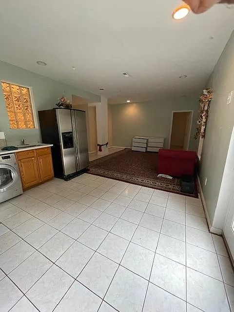 21100 Tulip Poplar Way