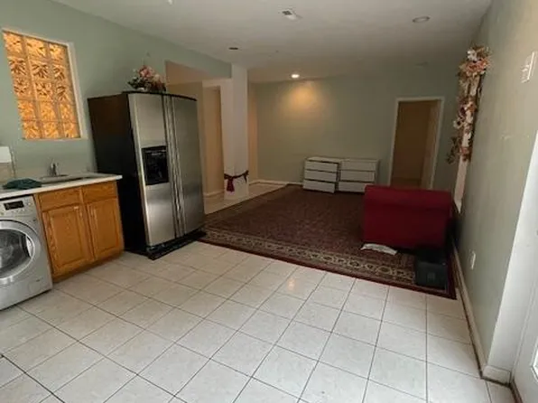 21100 Tulip Poplar Way, Germantown, MD 20876