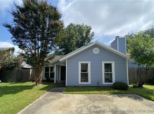 545 Hickorywood Dr, Fayetteville, NC 28314
