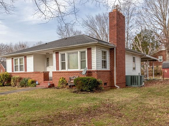 3rd image of 129 N Meadow Dr