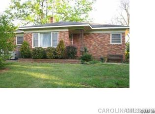 4640 Drifter Dr, Charlotte, NC 28227
